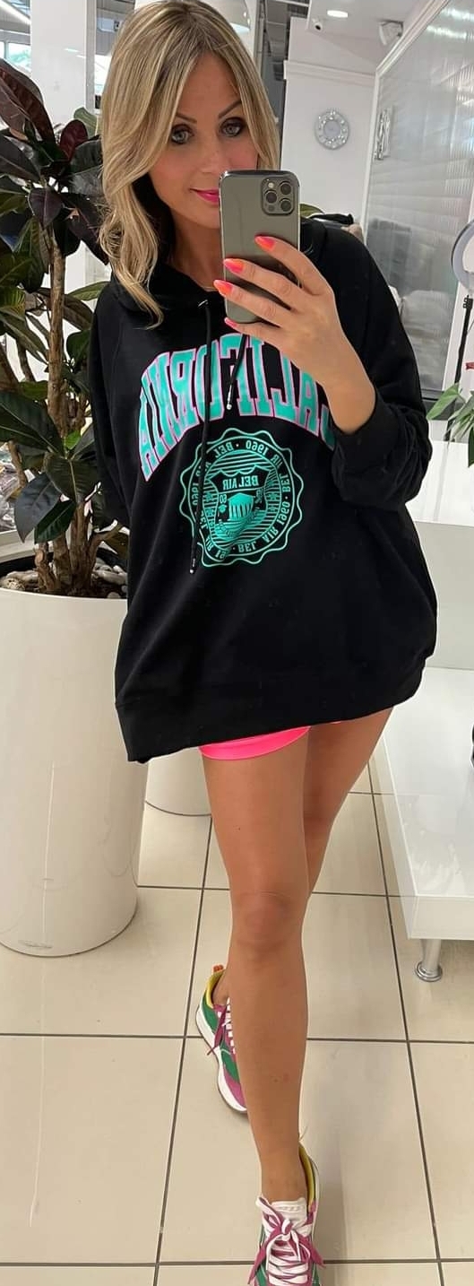 Damen-Hoodie-Baumwolle-Kapuzenpullover schwarz-Kapuze-bio-nachhaltig-günstig-ökologisch (3)