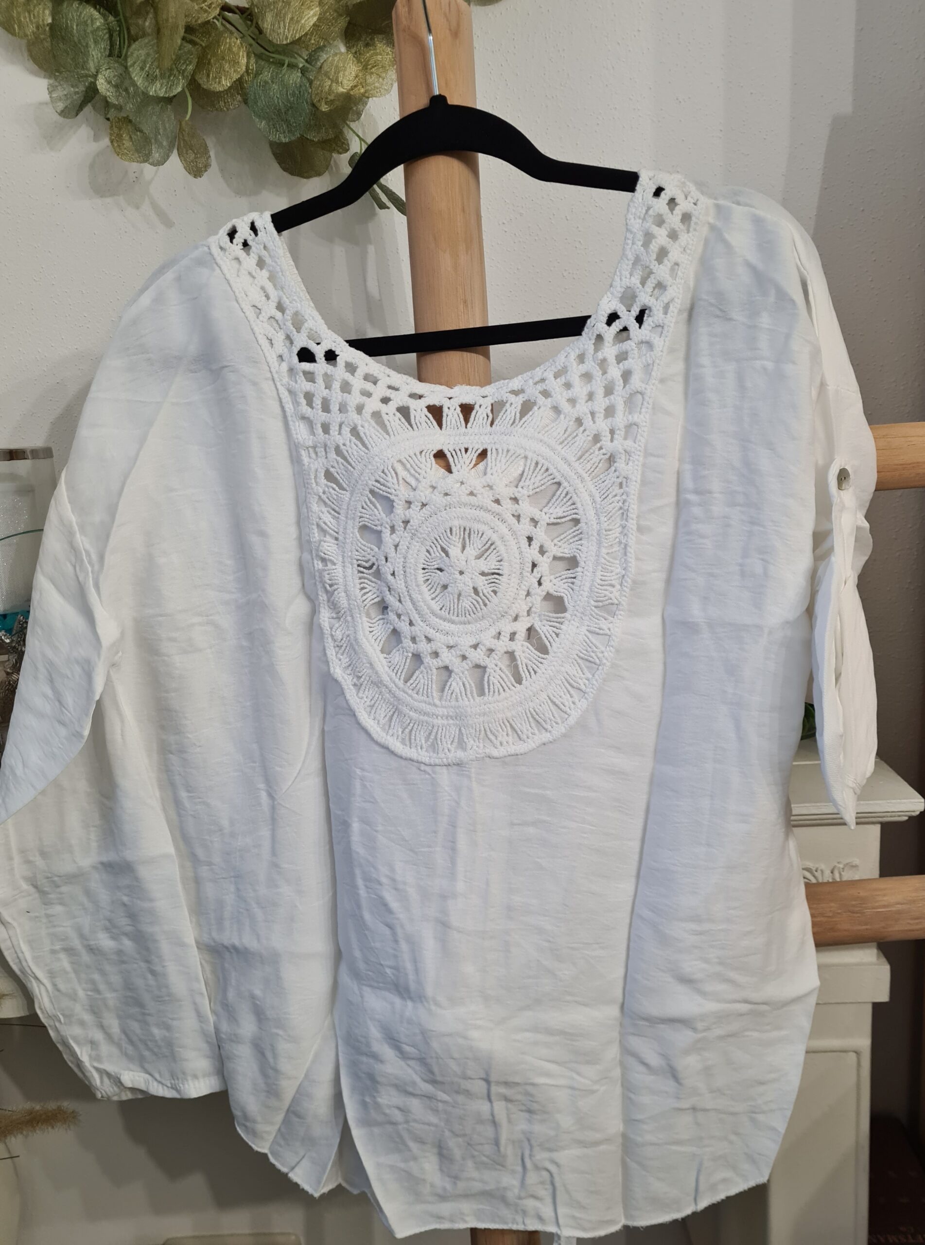 ItalyMode-Bluse mit Spitze Damen Bluse mit Spitze & Häkelrückenteil – Italienische Mode