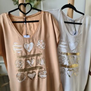 T-Shirt mit goldenen Herzchen – Italienische Mode